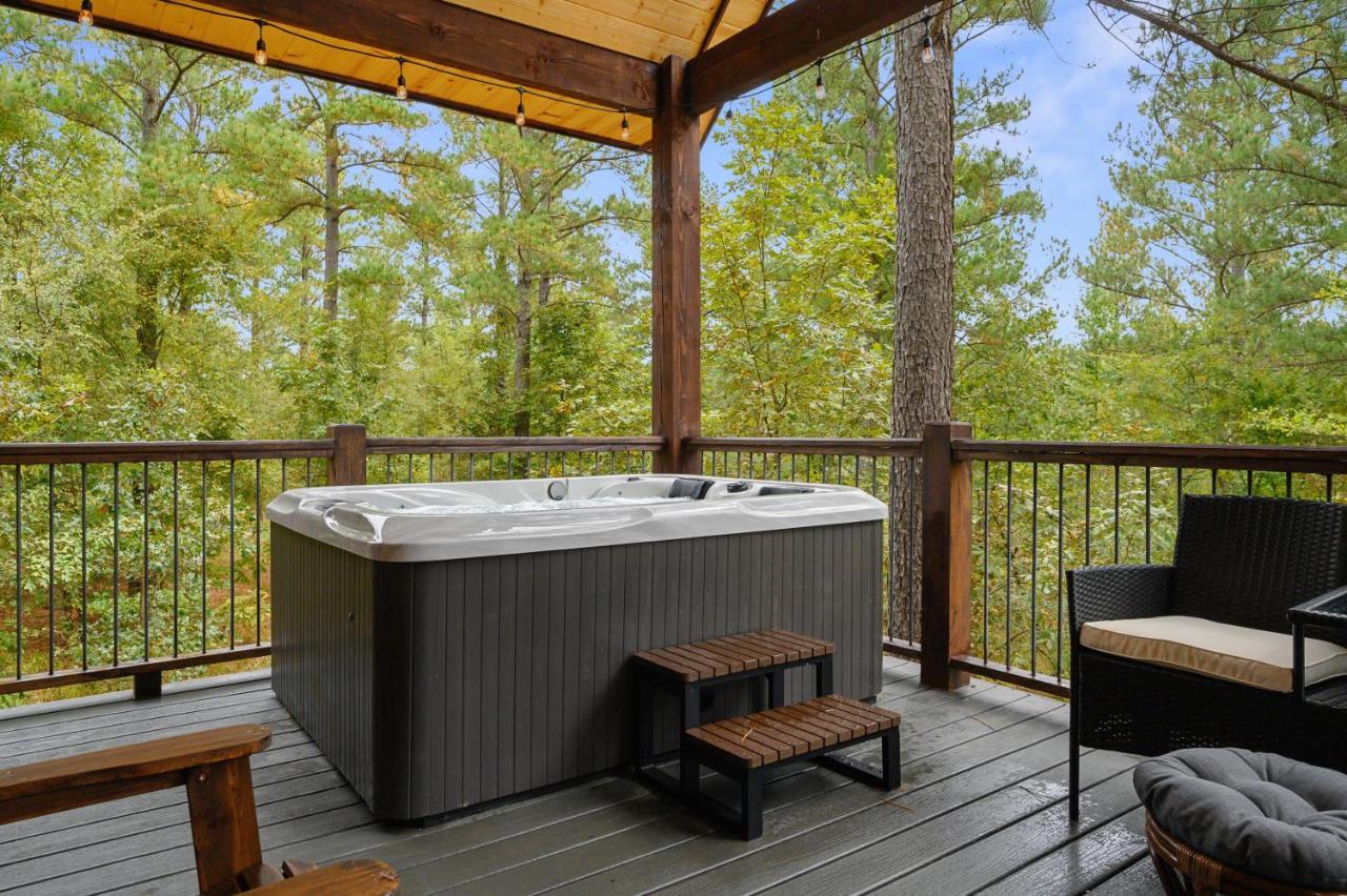 The Adirondack Honeymoon Hot Tub Soaking Tub Wood Burning Fireplace Stephens Gap Экстерьер фото